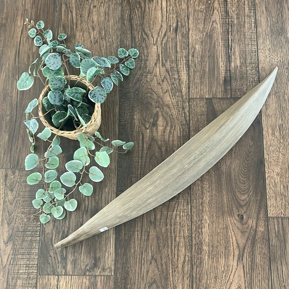 NWOT Crate and Barrel Acai Canoe Decoration - Picture 2 of 5